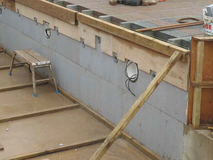 polyblok pool with through the wall fittings